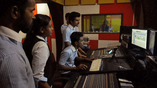 dubbing audio